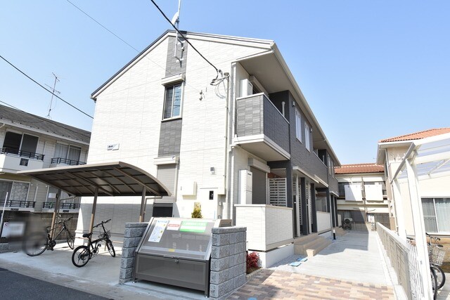 ��ʌ��������܎s�����擌��{�S����65-17�̃A�p�[�g�̌����O��