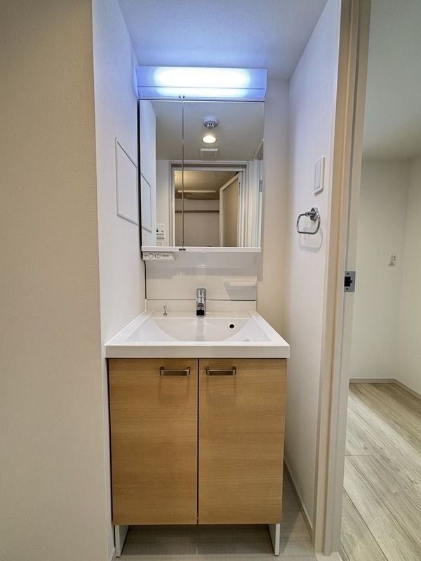 ��ʌ��������܎s��{��k�ܒ��Q���ڂ̃}���V�����̐��ʏ�