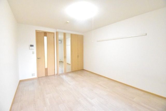 ��ʌ�����s������S���ڂ̃}���V�����̋��ԁE���r���O