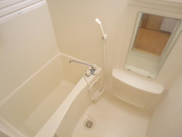 ��ʌ�����s������S���ڂ̃}���V�����̃o�X