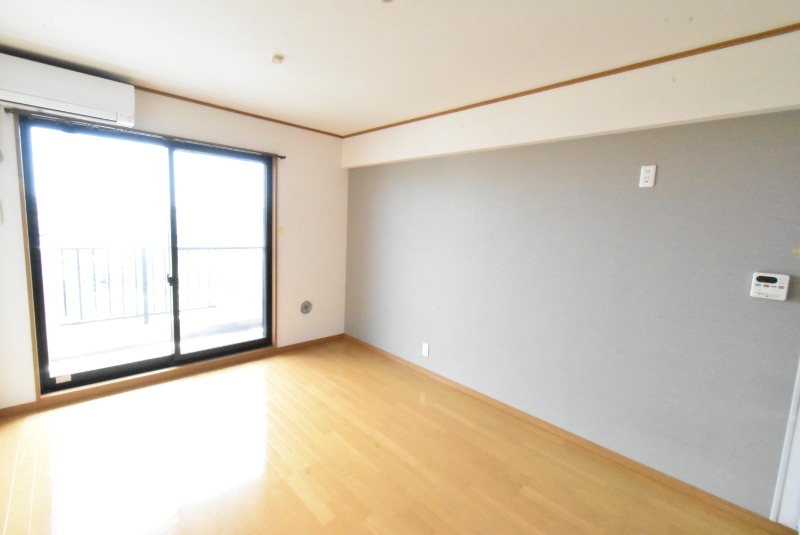 ��ʌ�����s�����P���ڂ̃}���V�����̋����E���r���O