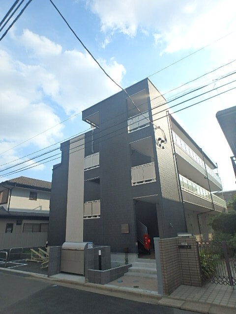 ��ʌ��������܎s�Y�a��j���J�Q����18-12�̃A�p�[�g�̌����O��