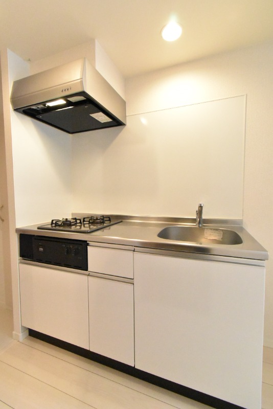 ��ʌ��������܎s����厚�󗈂̃A�p�[�g�̃L�b�`��