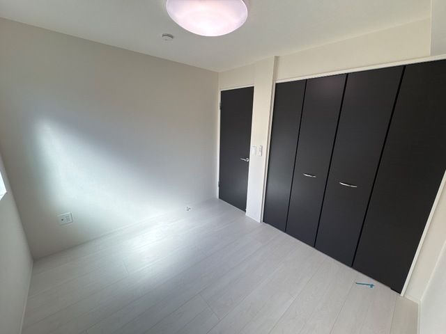 ��ʌ��������܎s���搼��{�Q���ڂ̃A�p�[�g�̂��̑������E�X�y�[�X