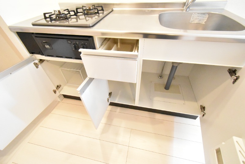 ��ʌ��������܎s����厚�󗈂̃A�p�[�g�̃L�b�`��