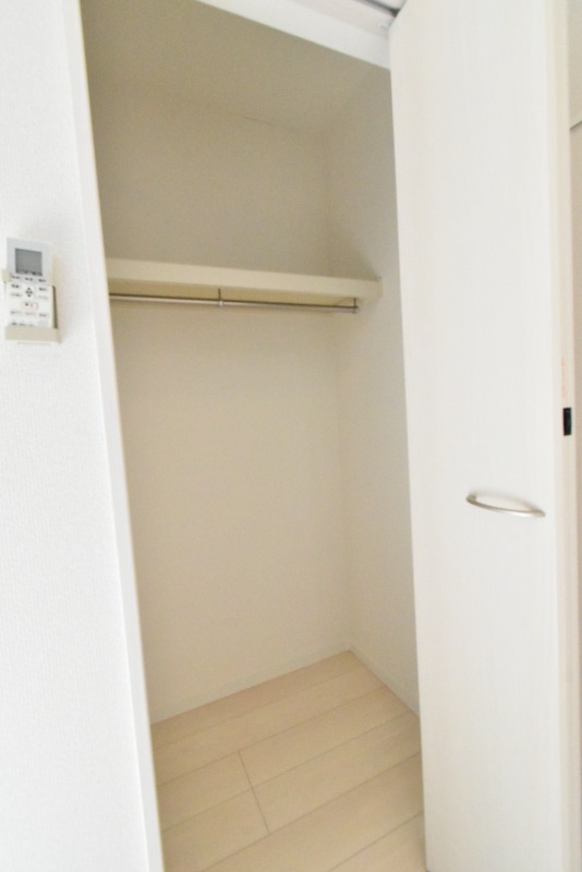 ��ʌ��������܎s����厚�󗈂̃A�p�[�g�̎��[