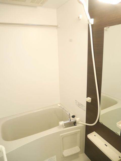 ��ʌ��������܎s�����擌��{�V���ڂ̃}���V�����̃o�X