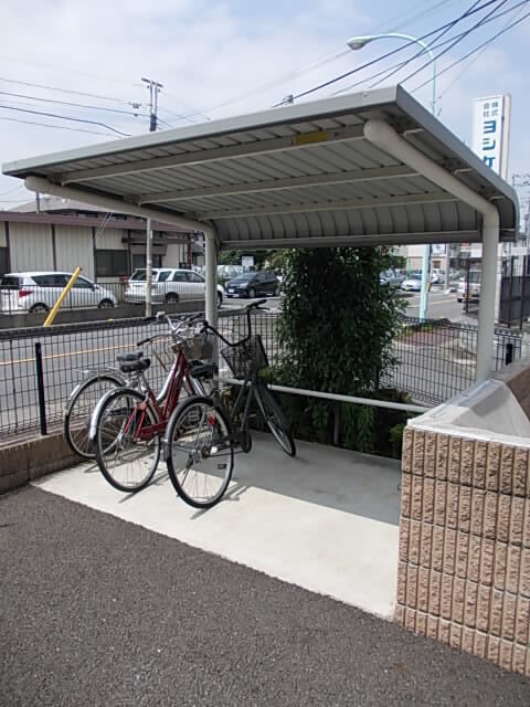 ��ʌ��������܎s�k��{�����̃A�p�[�g�̂��̑�