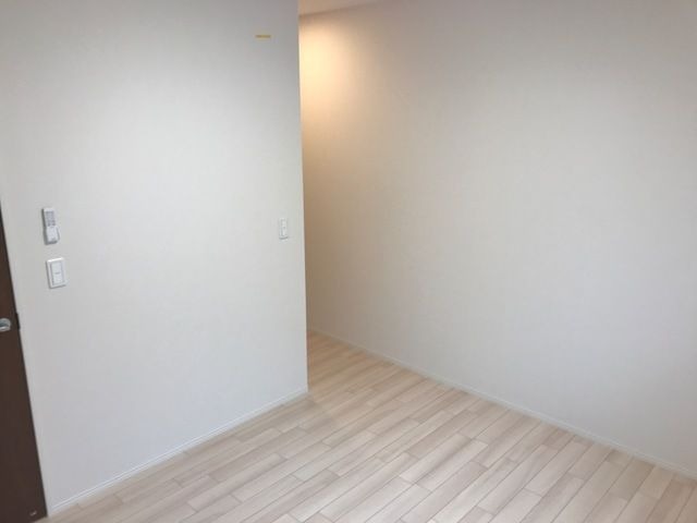 ��ʌ��������܎s�΋�厚�O���̃A�p�[�g�̂��̑������E�X�y�[�X