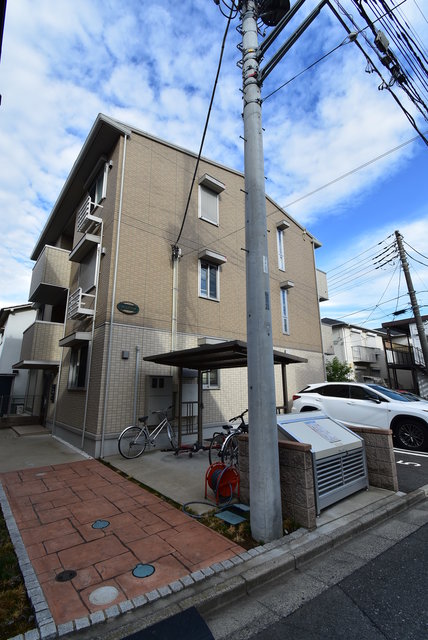 ��ʌ��������܎s�k�擌�听���P����119�̃A�p�[�g�̌����O��