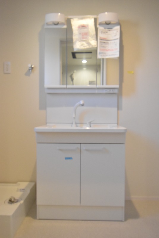 ��ʌ��������܎s�k����i���Q���ڂ̃}���V�����̐��ʏ�