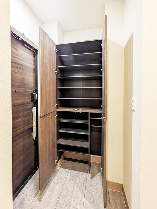 ��ʌ��������܎s�k��{�����S���ڂ̃A�p�[�g�̌���