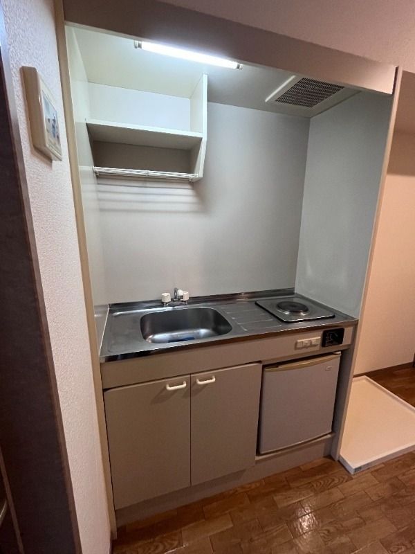 ��ʌ�����s�厚���s�̃A�p�[�g�̃L�b�`��