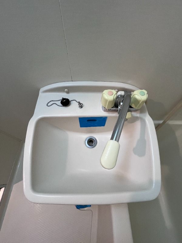 ��ʌ�����s�厚���s�̃A�p�[�g�̐��ʏ�