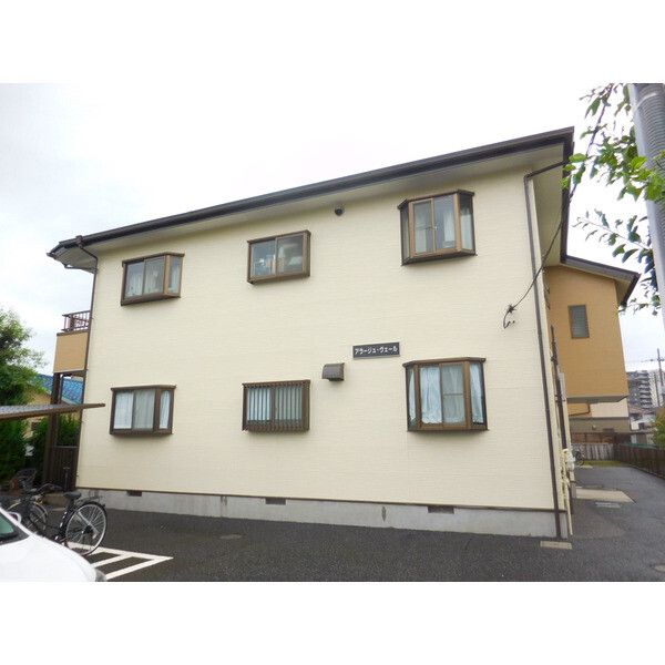 ��ʌ��������܎s��{��㏬��276-2�̃A�p�[�g�̌����O��