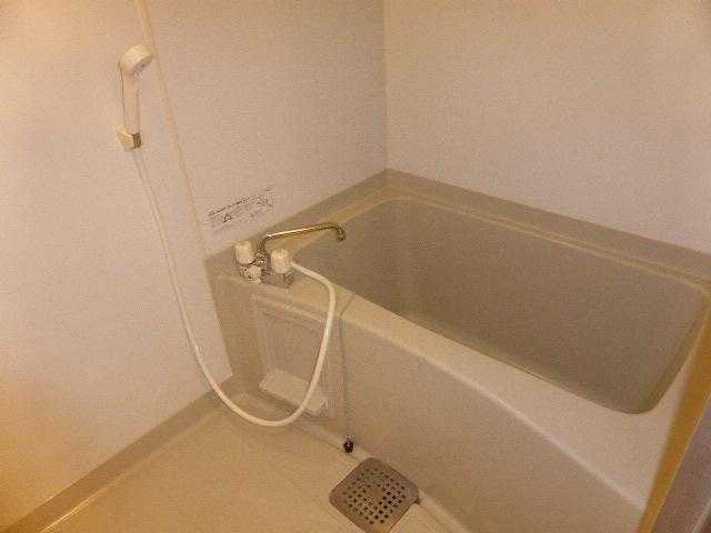 ��ʌ��������܎s����厚��v�ۗ̉Ƃ̃A�p�[�g�̃o�X