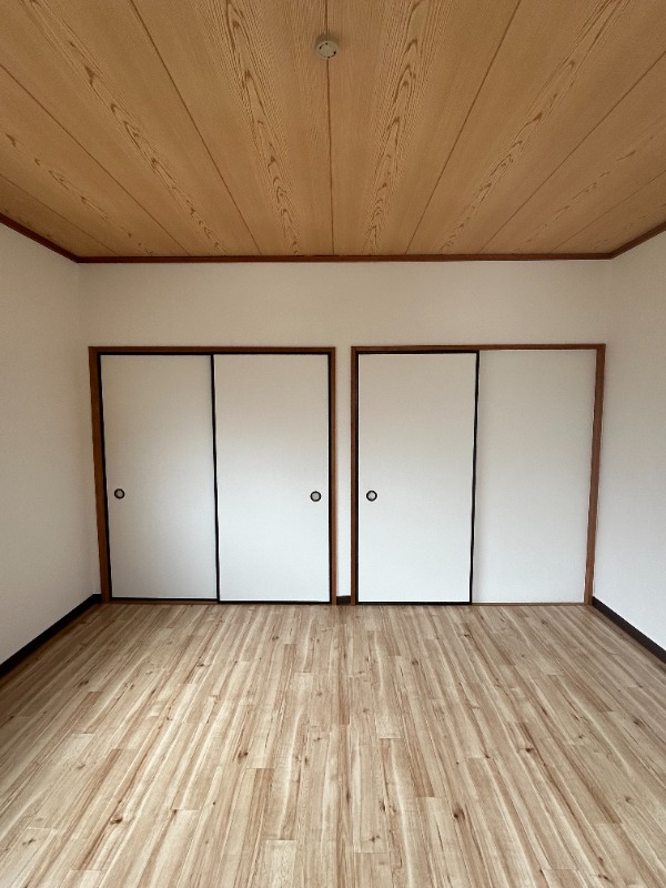 ��ʌ��������܎s�����擌��{�V���ڂ̃A�p�[�g�̋��ԁE���r���O