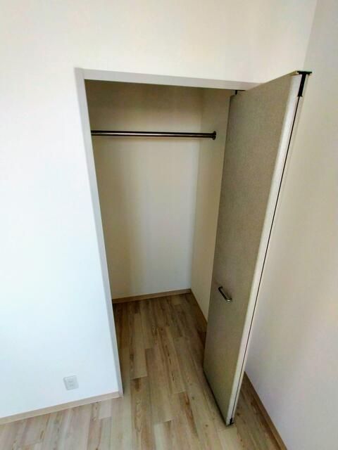 ��ʌ������s�V�P���̃}���V�����̎��[