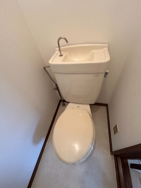 ��ʌ��������܎s�����擌��{�V���ڂ̃A�p�[�g�̃g�C��