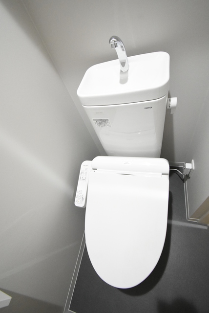 ��ʌ��������܎s�Y�a���؍�S���ڂ̃A�p�[�g�̃g�C��