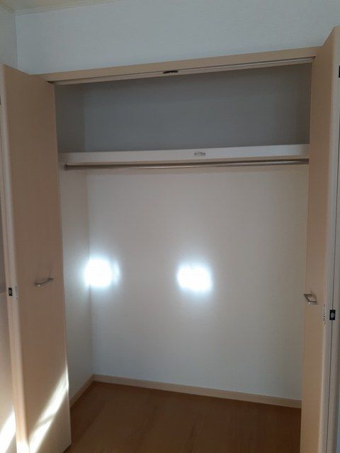 ��ʌ��������܎s�΋�厚�O���̃A�p�[�g�̎��[