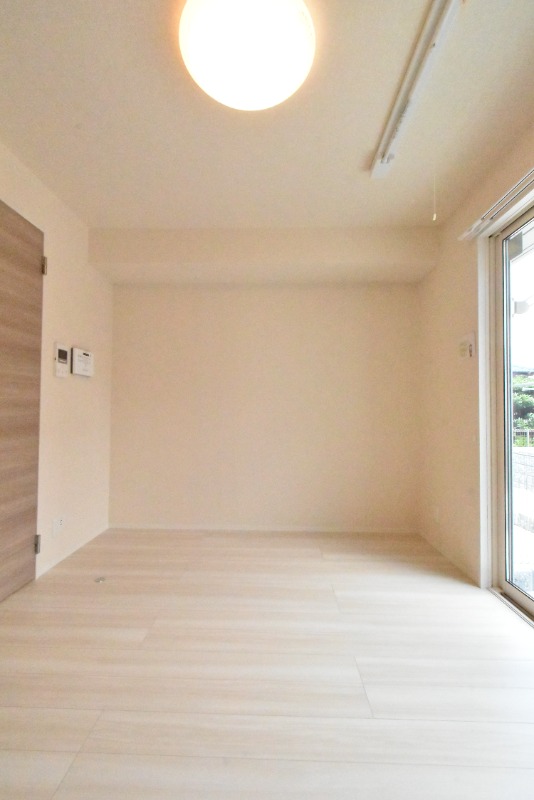 ��ʌ��������܎s�Y�a���؍�U���ڂ̃A�p�[�g�̋��ԁE���r���O