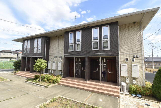 ��ʌ��������܎s���搼��{�P����39-11�̃A�p�[�g�̌����O��