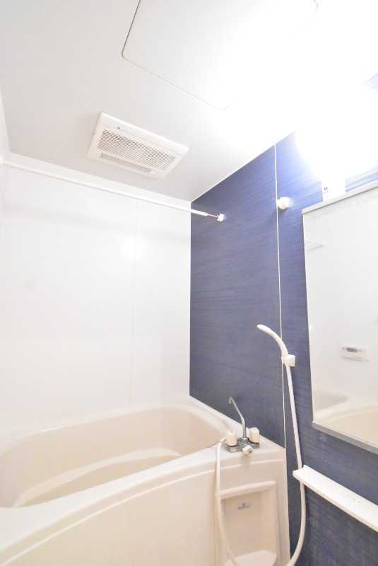 ��ʌ��������܎s�΋�����S���ڂ̃}���V�����̃o�X