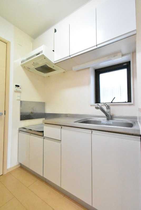 ��ʌ��������܎s�΋�����S���ڂ̃}���V�����̃L�b�`��