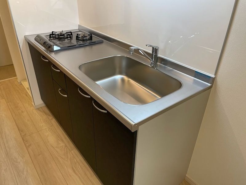 ��ʌ�����s�����Q���ڂ̃A�p�[�g�̃L�b�`��