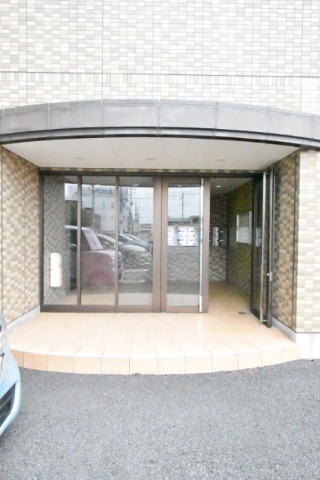 ��ʌ��������܎s�΋�����S���ڂ̃}���V�����̃G���g�����X