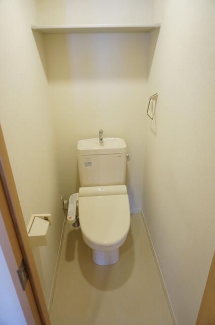 ��ʌ������s�����T���ڂ̃A�p�[�g�̃g�C��