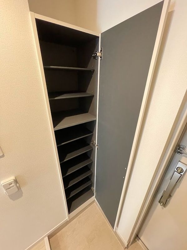 ��ʌ�����s�����Q���ڂ̃A�p�[�g�̌���