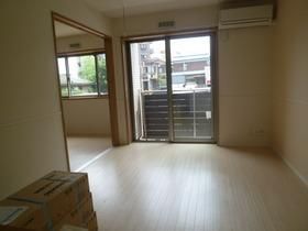 ��ʌ��������܎s�Y�a�挳���P���ڂ̃A�p�[�g�̋��ԁE���r���O