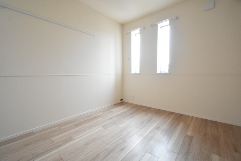 ��ʌ��������܎s��{����\���Q���ڂ̃}���V�����̂��̑������E�X�y�[�X