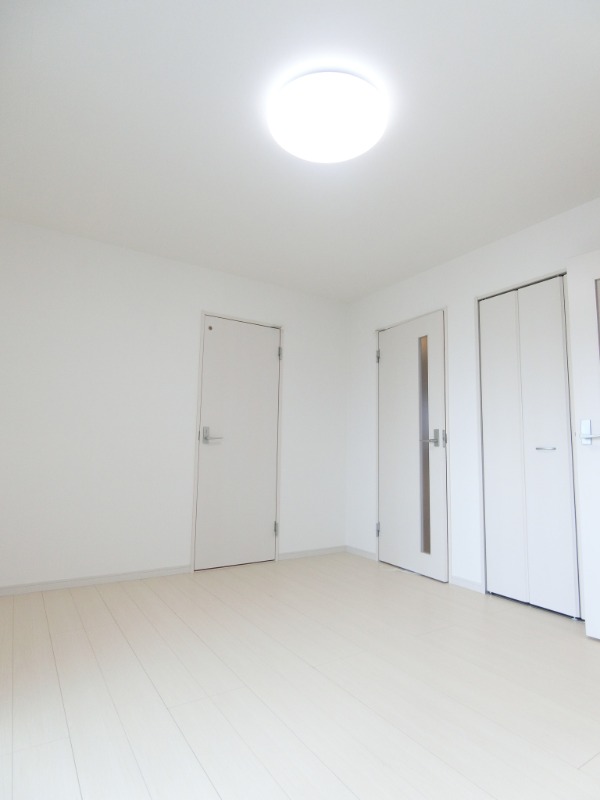 ��ʌ�����s�J�ÂP���ڂ̃A�p�[�g�̂��̑������E�X�y�[�X