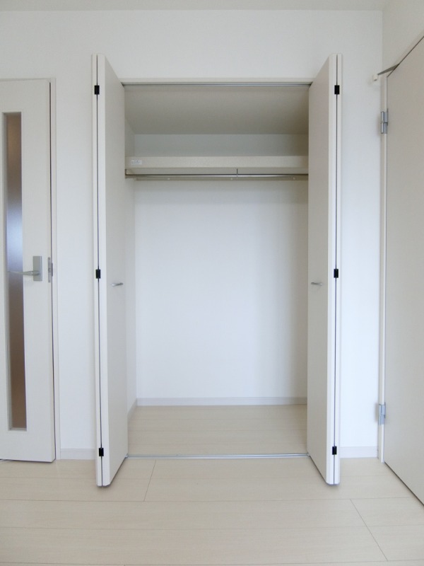 ��ʌ�����s�J�ÂP���ڂ̃A�p�[�g�̎��[