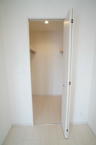 ��ʌ��������܎s�΋�����R���ڂ̃}���V�����̎��[