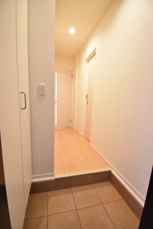 ��ʌ�����s���؂R���ڂ̃}���V�����̌���