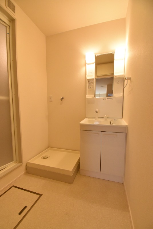 ��ʌ�����s���؂R���ڂ̃}���V�����̂��̑�