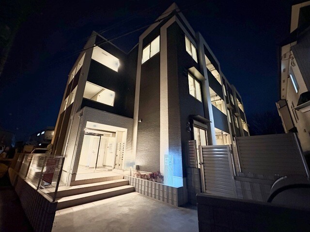 ��ʌ��������܎s����{�O���̃A�p�[�g�̃G���g�����X