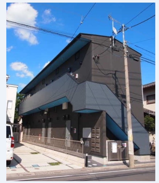 ��ʌ��������܎s�k��{�����̃A�p�[�g�̃G���g�����X