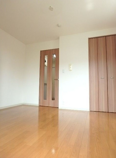 ��ʌ��������܎s�Y�a���؍�P���ڂ̃}���V�����̂��̑������E�X�y�[�X