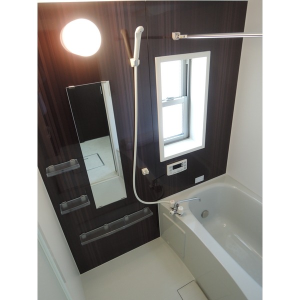 ��ʌ��������܎s�΋�厚�����̃A�p�[�g�̃o�X