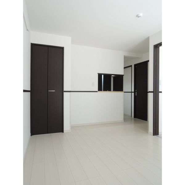 ��ʌ��������܎s�΋�厚�����̃A�p�[�g�̂��̑������E�X�y�[�X