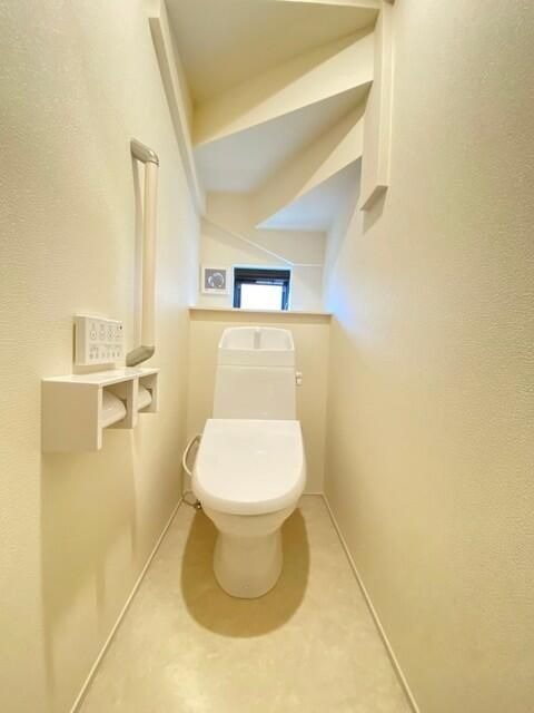 ��ʌ�����s�厚������̈�ˌ��Ẵg�C��