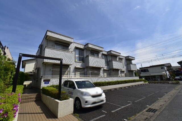 ��ʌ��t�����s�h���P���ڂ̃}���V�����̌����O��