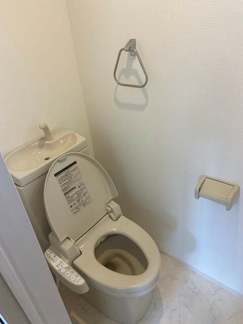 ��ʌ��������܎s��{��O���P���ڂ̃A�p�[�g�̃g�C��