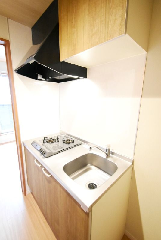 ��ʌ��@�c�s�@�c�P���ڂ̃A�p�[�g�̃L�b�`��