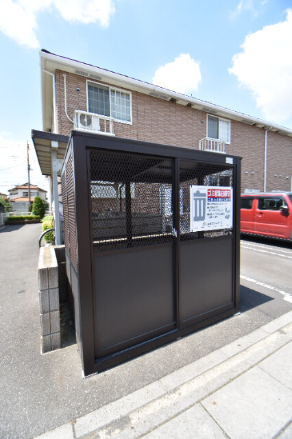 ��ʌ��k�����S�ɓޒ��h�S���ڂ̃A�p�[�g�̂��̑�